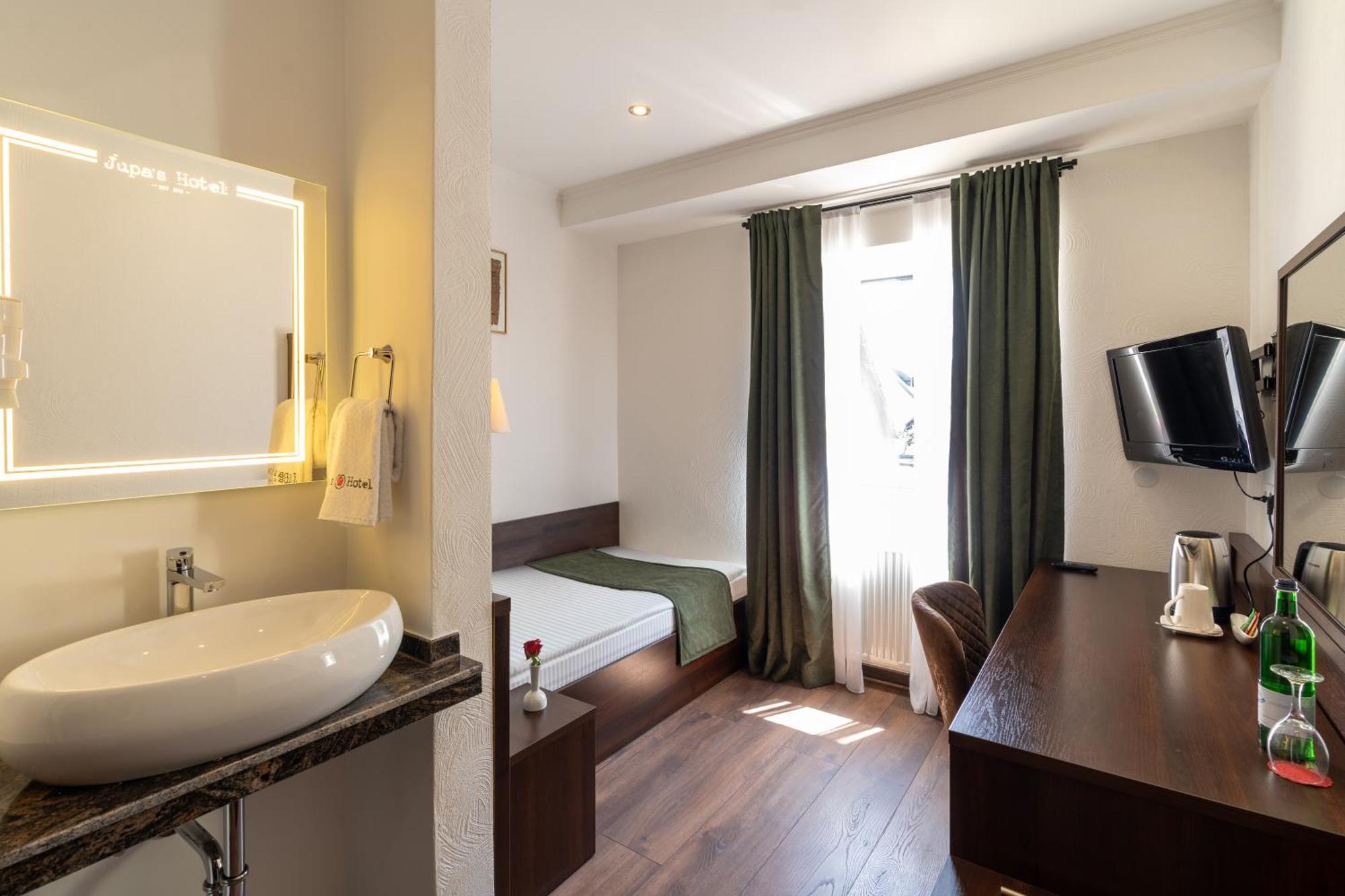 Jupa'S Hotel Düsseldorf Dış mekan fotoğraf